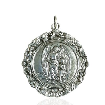 Medalla de cuna en plata de ley con ángel de la guarda pequeña. Plata