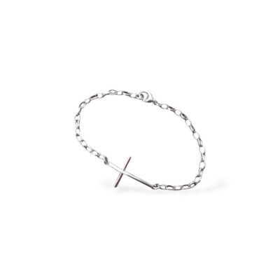 Pulsera con cruz.