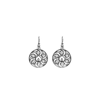 pendientes rosetón granada de plata con diseño circular intrincado joyeria-plata-granada